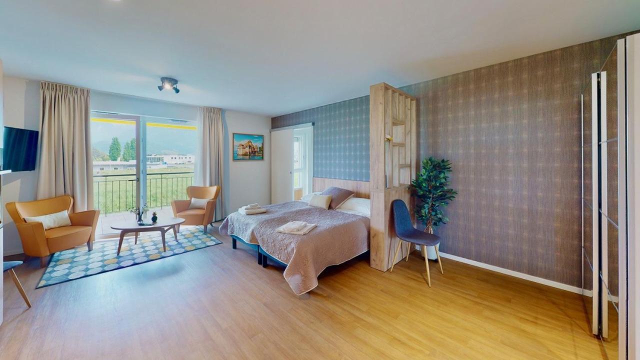 Collombey-Muraz Alp Art Hotel Monthey מראה חיצוני תמונה