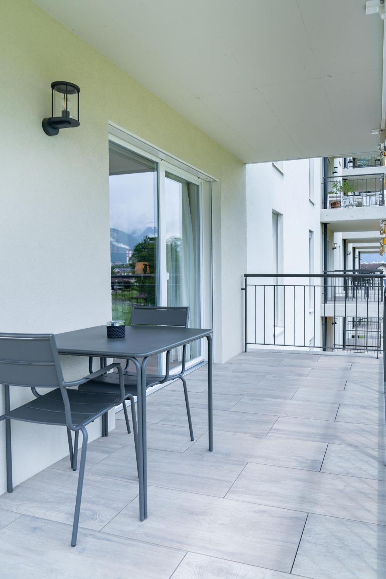 Collombey-Muraz Alp Art Hotel Monthey מראה חיצוני תמונה